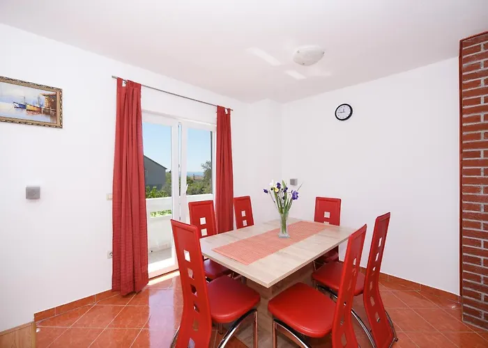Apartament Sime